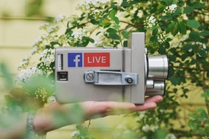 How to use Facebook live